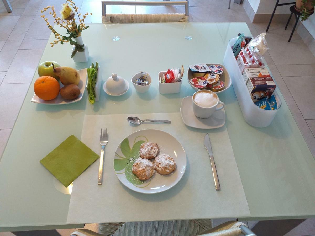 Il Melograno Bed & Breakfast Calitri Bagian luar foto