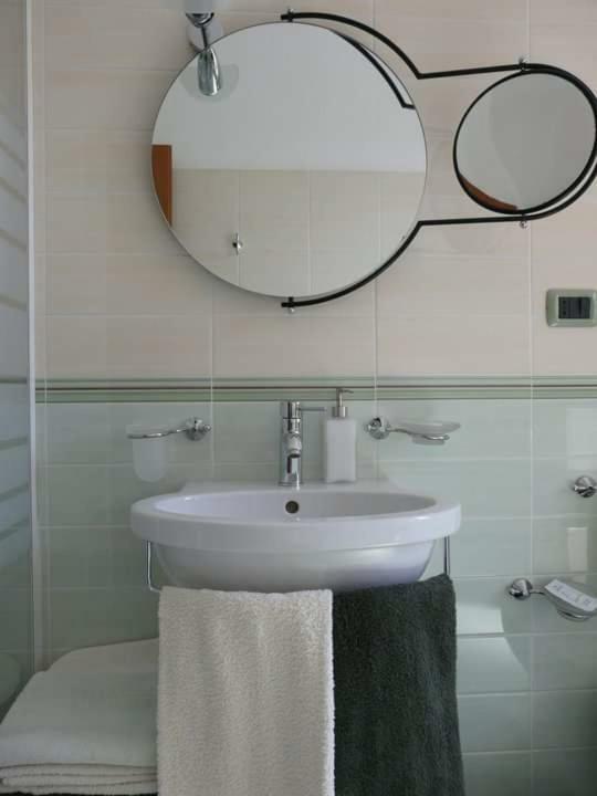 Il Melograno Bed & Breakfast Calitri Bagian luar foto